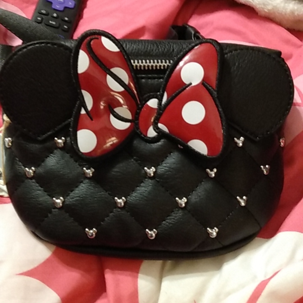 LOUNGEFLY MINNIE MOUSE Fanny pack
